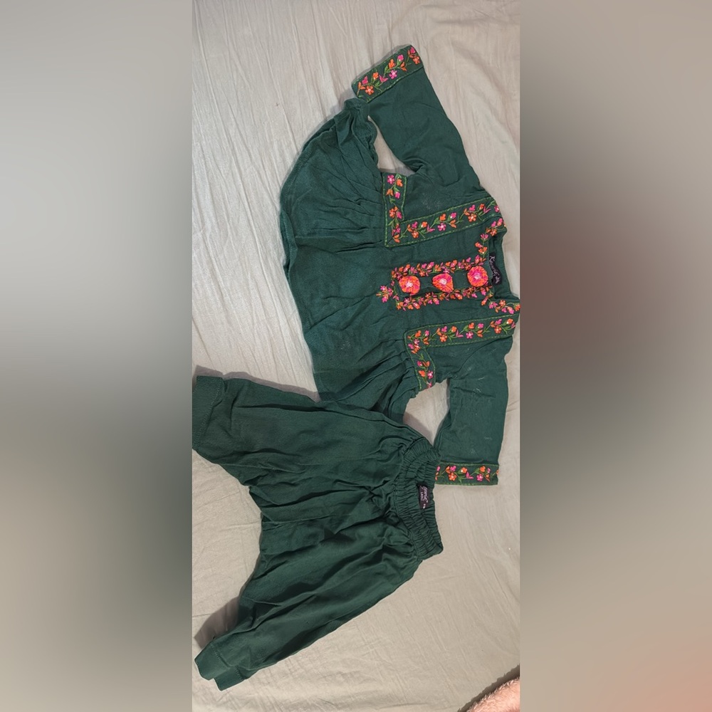 Ethnic wear for baby girl